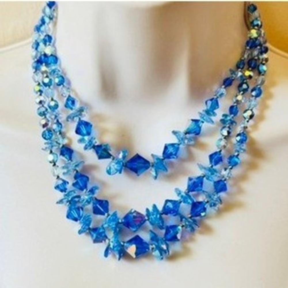 Blue Rivoli Crystal Beaded Necklace Glam Aurora Borealis Triple Strand Multi VTG